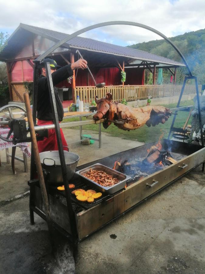 Casa Amaya Bacău Esterno foto